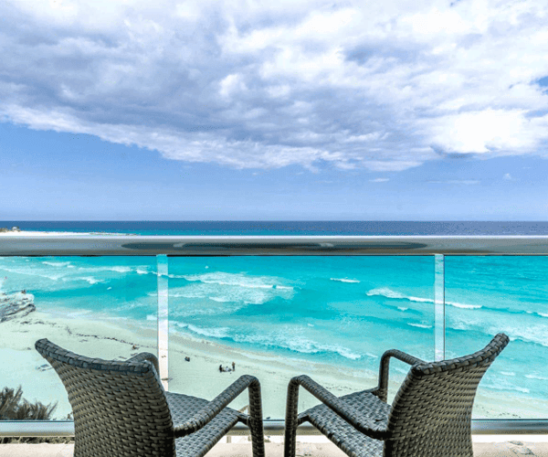 Traveliere Transfers - Cancun Airport Transportation