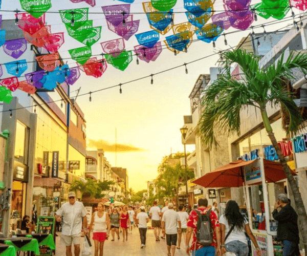 Traveliere Transfers - Cancun Airport Transportation