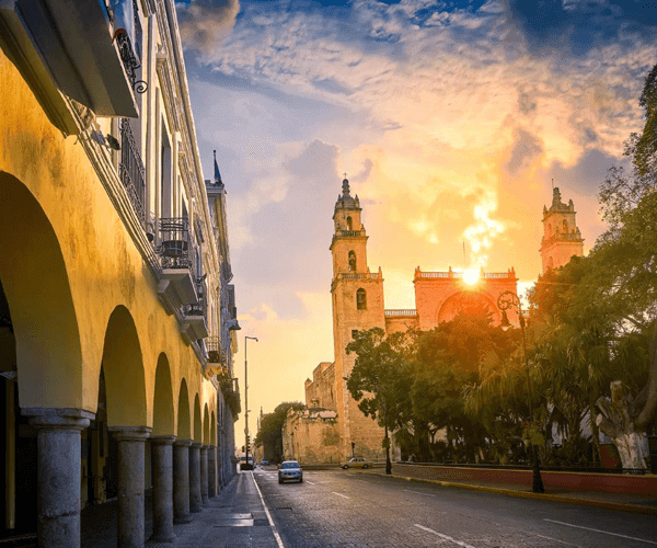 Traveliere Transfers - Cancun Airport Transportation